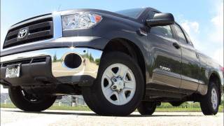 2011 Toyota Tundra one minute quick review [upl. by Enyar23]