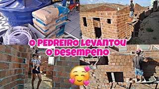 DIARIO DA OBRA🧱O PEDREIRO COMEÇOU A LEVANTA O DESEMPENO DO TELHADO🏠 [upl. by Sharma]