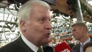 Oktoberfest 2014  Horst Seehofer und Dieter Reiter zum WiesnAnstich [upl. by Pollie711]