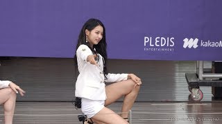 4K 180617 프리스틴 VPRISTIN V 나영 네 멋대로Get It 직캠 By 도라삐  팬이벤트 하이터치회 여의도 물빛무대 [upl. by Aiselad]