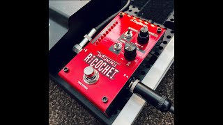 No Vibrato System No Problem Pitch Bends with the Digitech Whammy Ricochet [upl. by Othilia]