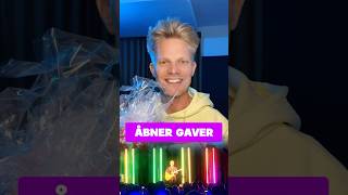 Åbner gaver fra koncert i Haderslev 🎁 michaelhausted gaver koncert [upl. by Ahsino]