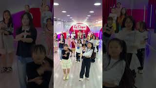 APT Dance Challenge  Lớp Tiktok thầy Quàng Gia Huy  Follow thầy để xem nhiều Clip học nhảy hơn nhé [upl. by Nahem]