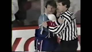 Jeremy Roenick vs Dale Hunter amp Brawl [upl. by Otsugua740]