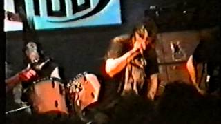 Entombed live Paris quot Gibusquot 25061990 [upl. by Oremodlab]