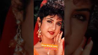 Divya Bharati Love 😘💕😘💕 bollywood 1996 hindisong [upl. by Neirb]