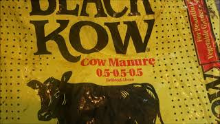 BLACK KOW Cow Manure Miracle Grow Potting soil or PRO MIX Which Seed Starter Will be the Best [upl. by Melise436]