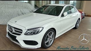 New Mercedes Benz C200 AMG Line 2018 Exterior  Interior [upl. by Myrwyn]