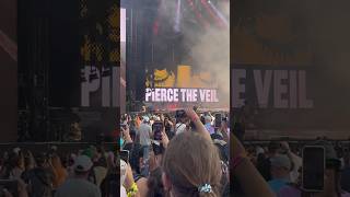 Pierce the veil lollapalooza intro lollapalooza [upl. by Innavoij]