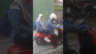 Pakai scoopy merah harvifamily shortsfeed shortsviral shorts shortsvideo [upl. by Cony617]