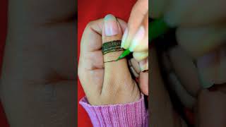 New simple and elegant finger mehndi design❤️mehndihennadisignmehndidesignyoutubeshorts shorts [upl. by Emmet237]