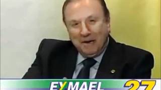 Eymael canta e conta a história do jingle quotEi ei Eymael um democratacristãoquot [upl. by Anny]