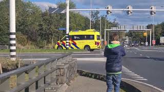 A1P1 verschillende ambulances en polities  police24 door Leeuwarden [upl. by Christine]