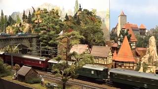 Modelspoorbeurs Zutphen 2018  modelspoorbaan M B S [upl. by Gerdy]