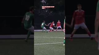 Mooie weggedraaid 👏👍  football soccer move shorts shortsvideo fyp foryou foryoupage skills [upl. by Lewanna773]