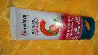 New Himalaya Brightening Vitamin C strawberry 🍓 Face wash Review in hindi 2024  Skin care [upl. by Nrevel]