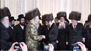 Sadigura amp Viznitz London Rebbe Dancing At A Wedding Of One Of Their Chasidim  Part 1 [upl. by Ellivnarg]