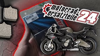 HOW TO BMW S1000RR BREMSBELÄGE WECHSELN VORNE  MotorradErsatzteile24de [upl. by Iadahs]