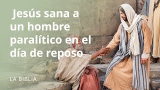 Jesús sana a un hombre paralítico en el día de reposo [upl. by Waal536]