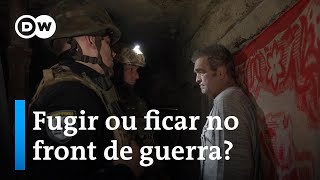 Os ucranianos que se recusam a abandonar cidades no front de guerra [upl. by Nalyak]