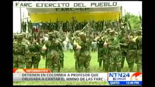 Detienen a profesor en Colombia por obligar a cantar el himno de las FARC a sus estudiantes [upl. by Lertram819]