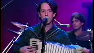 John Linnell performs quotMontanaquot on Conan [upl. by Jedediah]