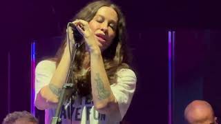 Alanis Morissette  Heart of the House Live in Holmdel NJ 7324 4K HQ Audio 1st Row [upl. by Cristin]