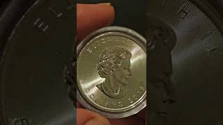 2018 1OZ Canadian Maple leaf silver silvercoins [upl. by Rolfe]