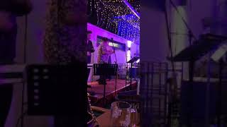 JIMMY YAP  TEN GUITARS  WOOLY BULLY MEDLEY WITH ROMITO MENDOZA DONNA N DEAN  KEPPEL BEER GARDEN [upl. by Atinomar373]