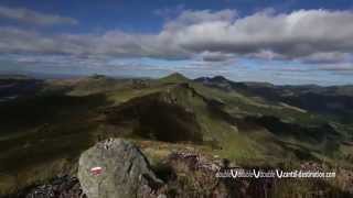 Film de présentation sur le Cantal [upl. by Aimerej]