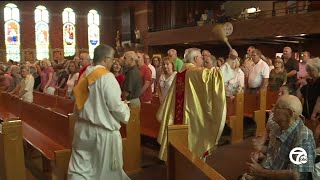 Parishioners attend final mass at St Ladislaus Church in Hamtramck as church closes for good [upl. by Willet154]