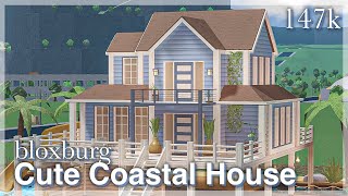 Cute coastal house in Bloxburg  exterior  speedbuild [upl. by Vinny]