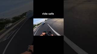 Bike crash ho gyi please safe ride 🙏 viral viralvideo shortvideo crash [upl. by Teodora51]