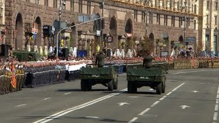 Kiev défilé militaire pour les 27 ans dindépendance [upl. by Ahsial]