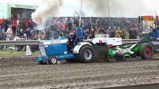 Tractorpulling Cadzand 2023 Compact Diesels [upl. by Arimaj15]