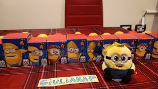 UNBOXING HAPPY MEAL MINIONS CATTIVISSIMO ME 4 MC DONALDS SERIE COMPLETA 12 SU 12 [upl. by Yank]