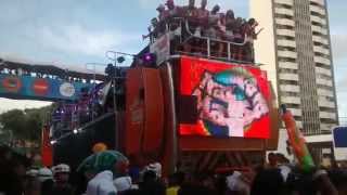 Bailão do Robyssão no bloco traz a massa no carnaval de salvador 2015 [upl. by Namwen]