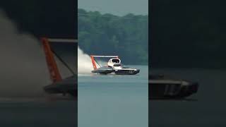 The U8 Miss TriCities H1Unlimited hydroplane flies across Guntersville Lake shorts [upl. by Eads864]