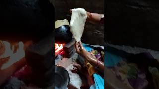 Matka Roti 🤤 Mande matkaroti foodblogger trending food viralvideo shorts [upl. by Ynatterb]