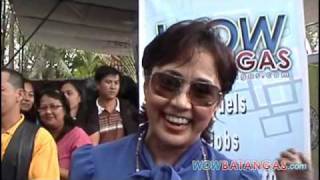 Gov Vilma Santos Ambush Interview by WOWBatangas Team [upl. by Readus]