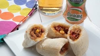 Montadito con Salsa Mexicana Ybarra [upl. by Rafaela]