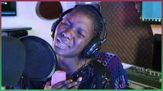 Touching Song nganda nshi Ningamikulila Titus De Psalmist and Minister Divine Be Blessed 🛐🛐 [upl. by Aidroc]