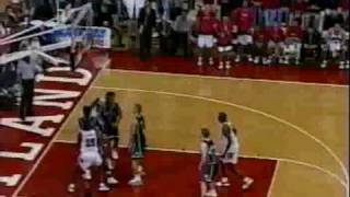 Sarunas Jasikevicius hits a big threepointer vs Duke [upl. by Otiv865]