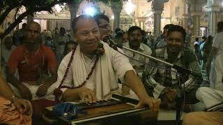 24 Hour Kirtan Mandali with Mathura Jivan Prabhu 16082012 in KrsnaBalaram Mandir VrindavanIndia [upl. by Notnek]