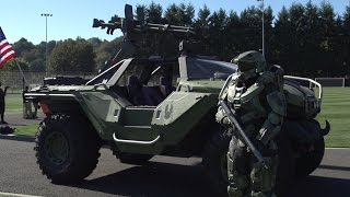 Halos Master Chief makes a special visit to Sounders FC training [upl. by Loma]