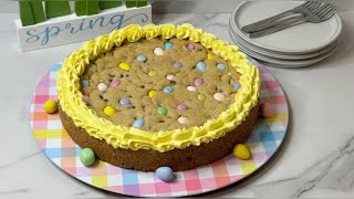 Easy and Delicious Chocolate Chip Cookie Cake [upl. by Earl]