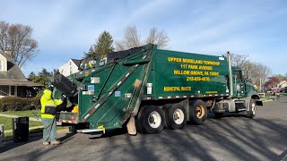 Upper Moreland Mack Granite Leach 2Rll rear loader garbage truck on bulky manual trash [upl. by Hameerak]