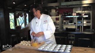 How to Make Cloverleaf Rolls [upl. by Lavern]