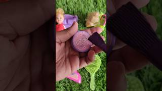 Bachonkishorts barbie doll makeup brushes [upl. by Seagraves]