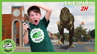 Dino gigante en la cuidad 🏙️🦖  Videos de dinosaurios y juguetes para niños [upl. by Nosnaj]